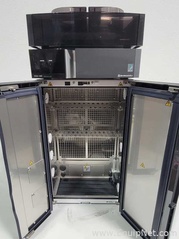 Shimadzu CTO-40C Column Oven with DGU-405 Degassing Unit