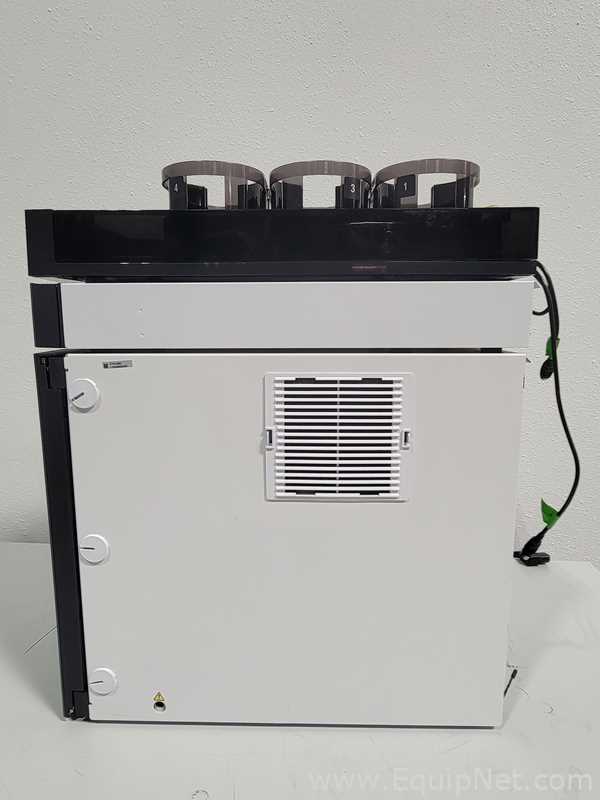 Shimadzu CTO-40C Column Oven with DGU-405 Degassing Unit