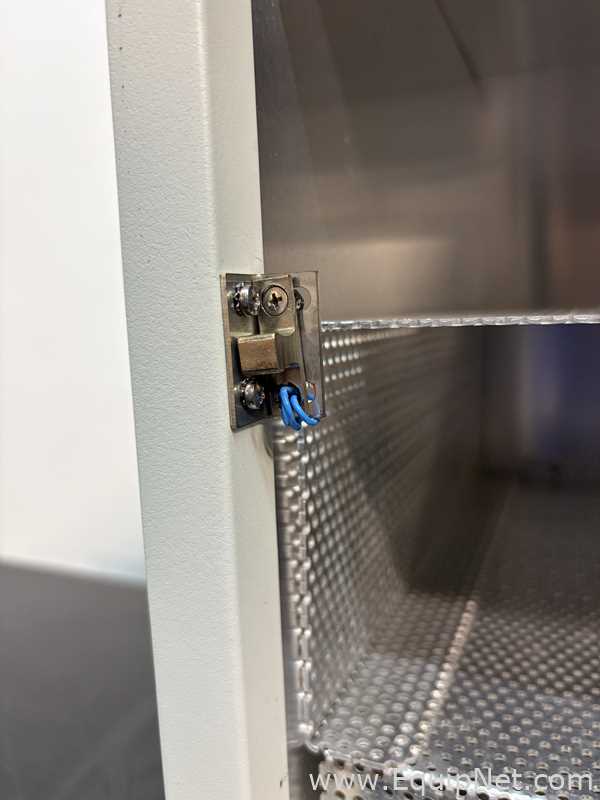 Incubadora Thermo Scientific 120