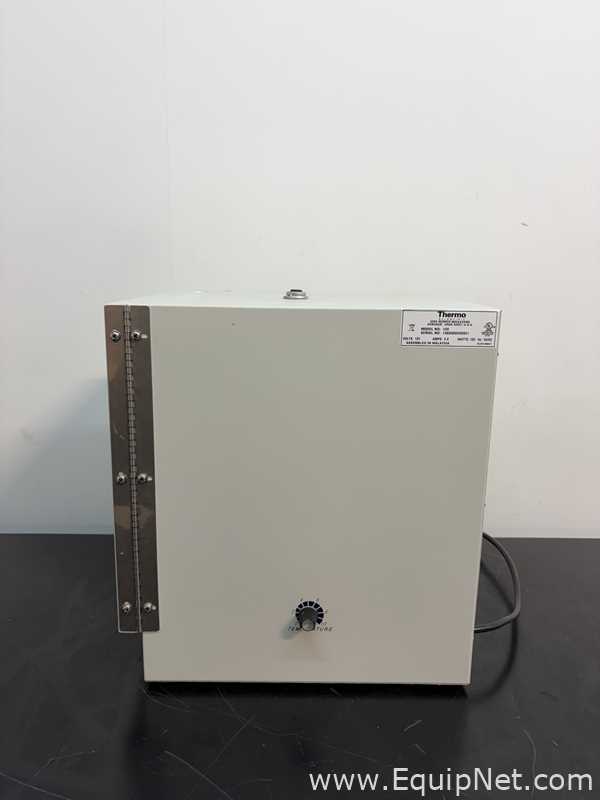 Incubadora Thermo Scientific 120