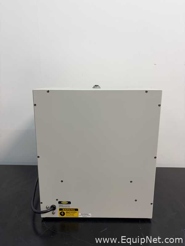 Incubadora Thermo Scientific 120