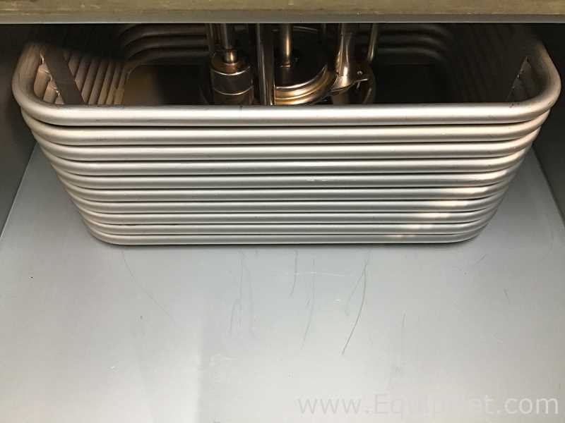 VWR AD28R-30-V11B Refrigerated Water Bath Circulators