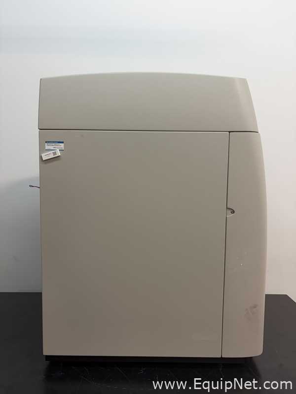 Labcyte Echo 555 Acoustic Liquid Handler