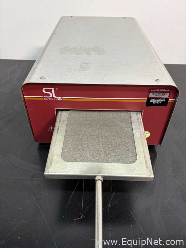 Sheldon Manufacturing Inc. Bactron III Anaerobic Environmental Workstation And Glove Box