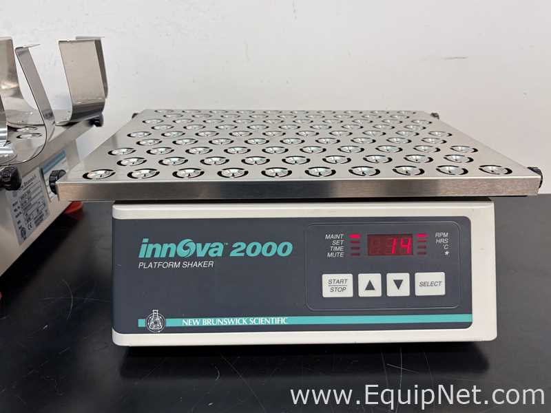 lot of 2 New Brunswick Innova 2050 Benchtop Orbital Shakers