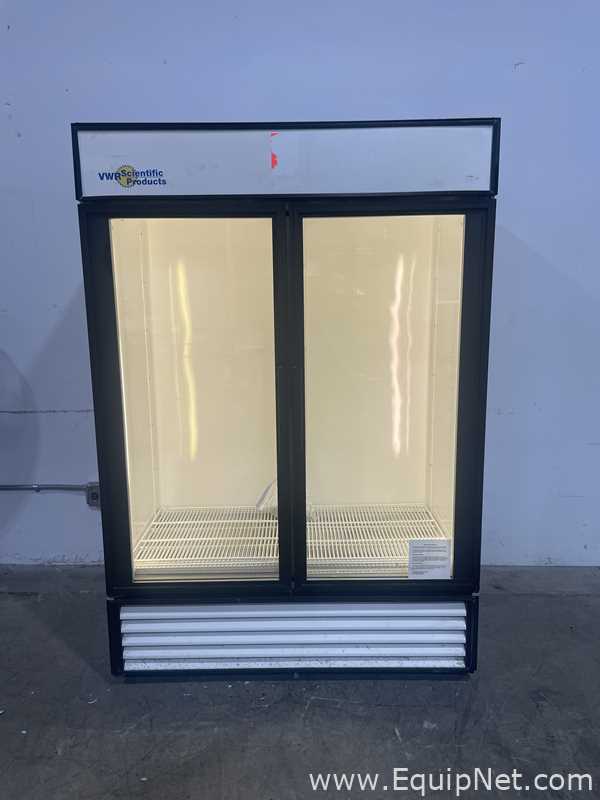 True GDM-49-LD 2 Door Refrigerator