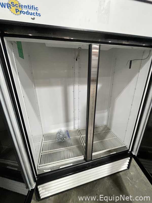 True GDM-49-LD 2 Door Refrigerator