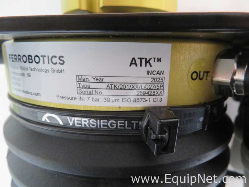 Robótica FerRobotics Compliant Robot Technology GmbH ATK/201/XX/L/027/5P. Sin usar