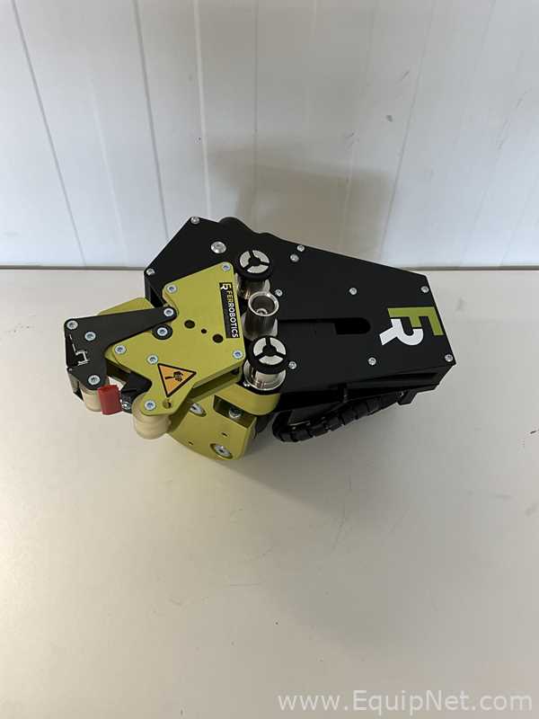 Robótica FerRobotics Compliant Robot Technology GmbH ATK/201/XX/L/027/5P. Sin usar