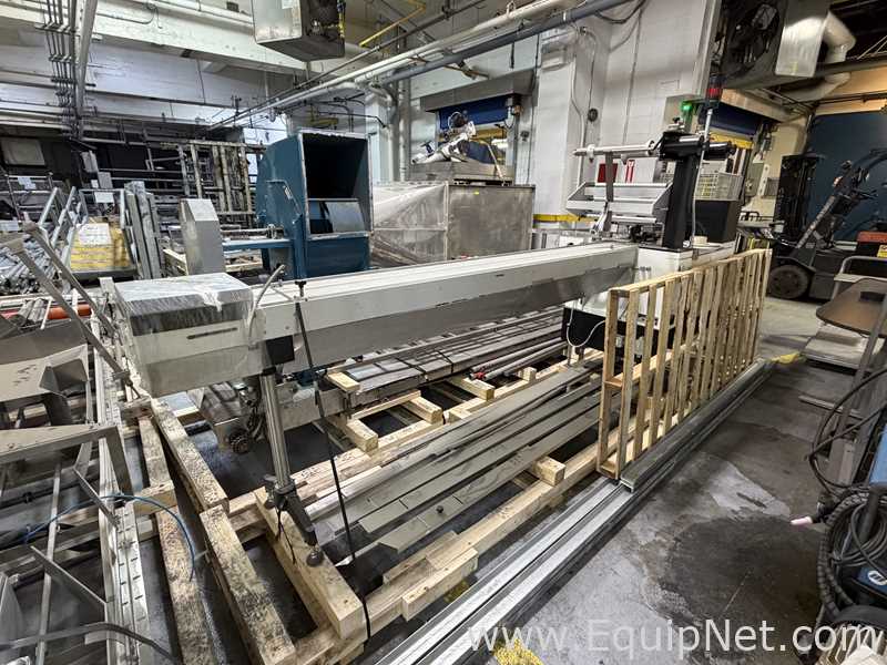 Embaladora de Fluxo Artypac Automation Inc. Arty 75H