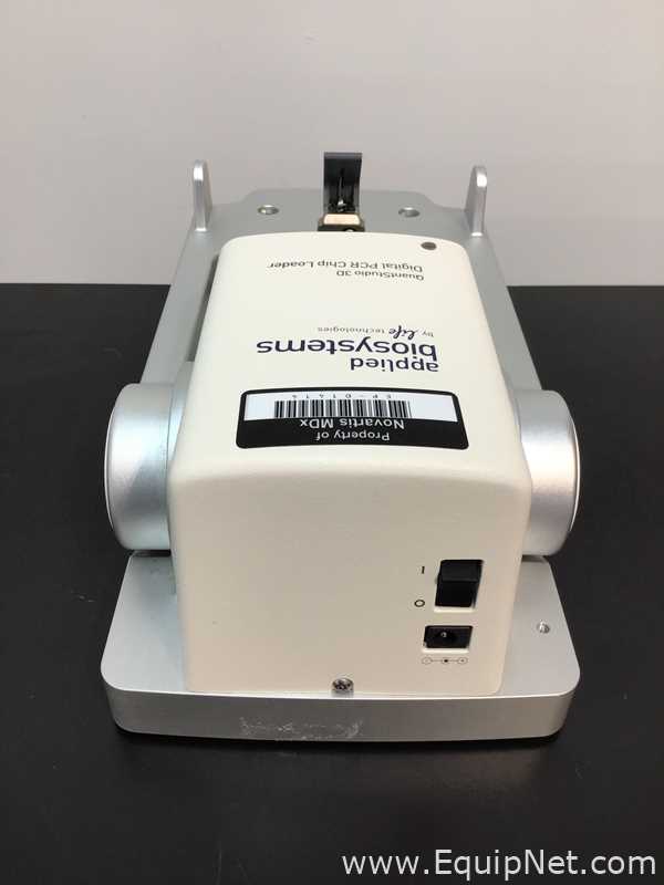 Applied Biosystems QuantStudio 3D Digital PCR System With QuantStudio 3D Digital PCR Chip Loader
