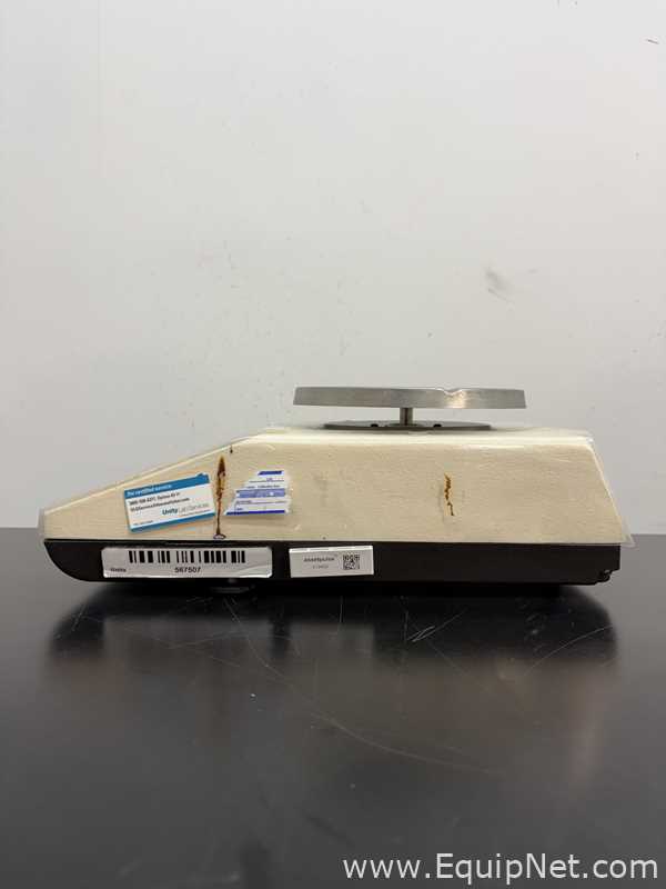 Lot of 3 Balances