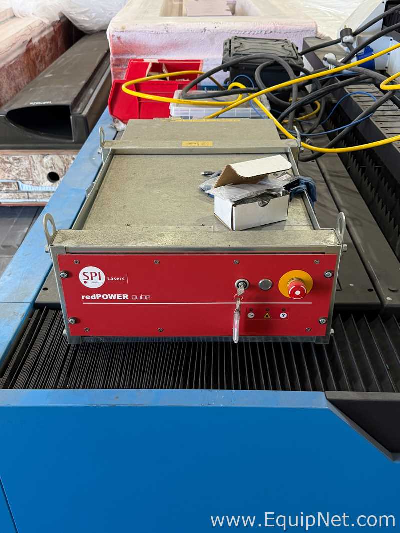 Cortador láser Jinan Senfeng Laser Technology Co., Ltd. SF3015G