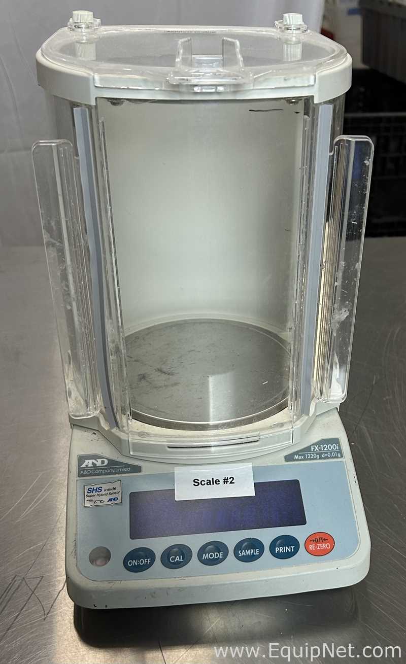 A and D Company Limited FX-1200i Precision Top-Loader Balance
