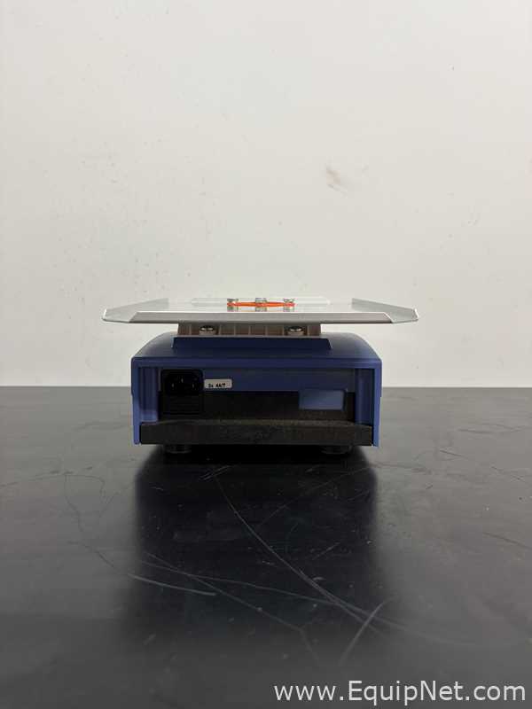 Lot Of IKA MTS 2/4 D S1 Orbital Shaker and Scientific Industries Vortex G560 Genie 2