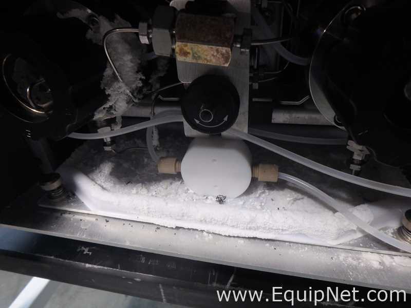 Sistema HPLC Waters Corporation e2695 with 2489 Detector