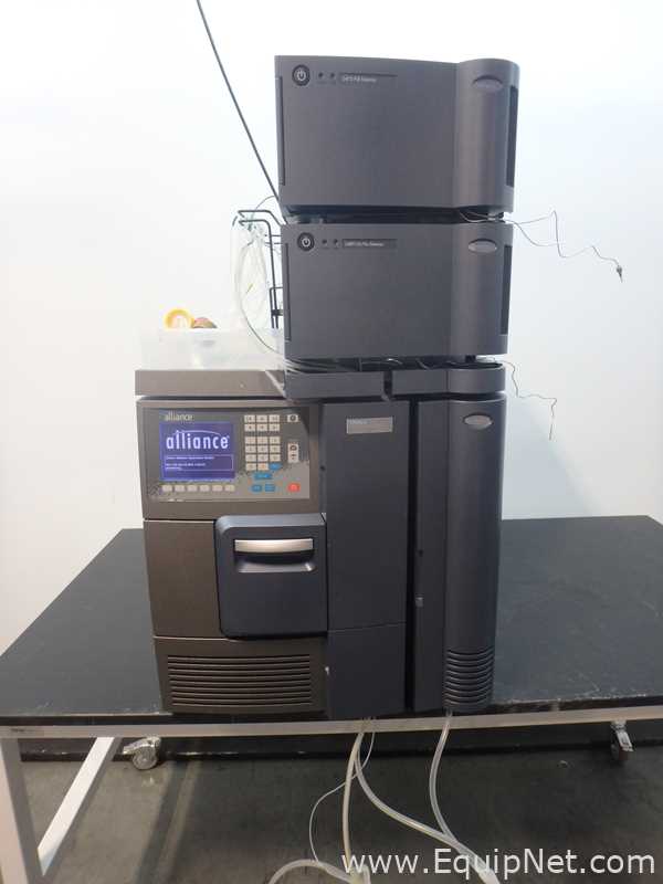 Sistema HPLC Waters Corporation e2695 with 2489 Detector