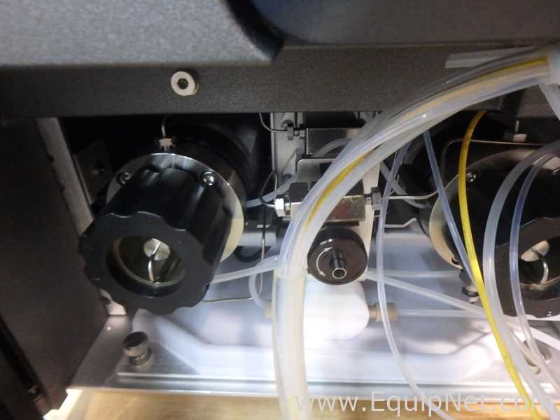 Sistema HPLC Waters Corporation e2695 with 2489 Detector