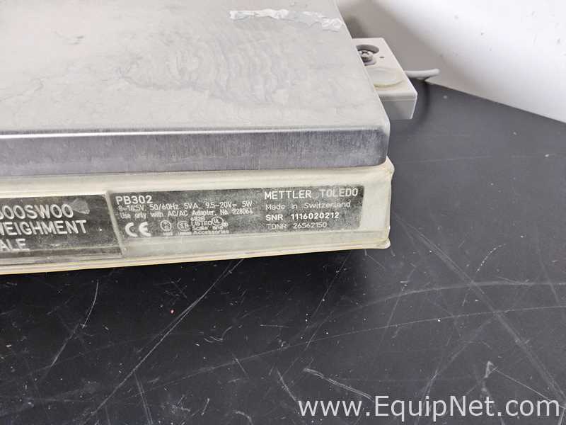 Lot of 2 Mettler Toledo PB302 Balances