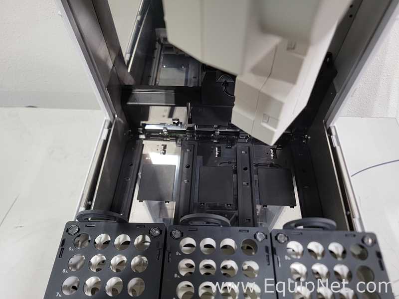 Colector de Fracciones Agilent Technologies 1290 Infinity II-G7159B