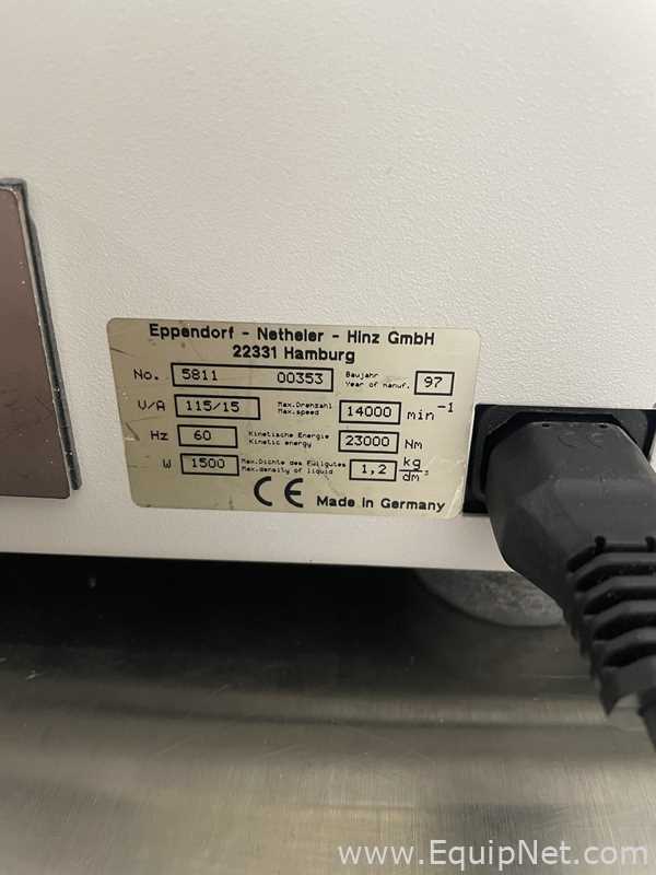 Eppendorf Centrifuge 5810 R Laboratory Centrifuge with Accessories