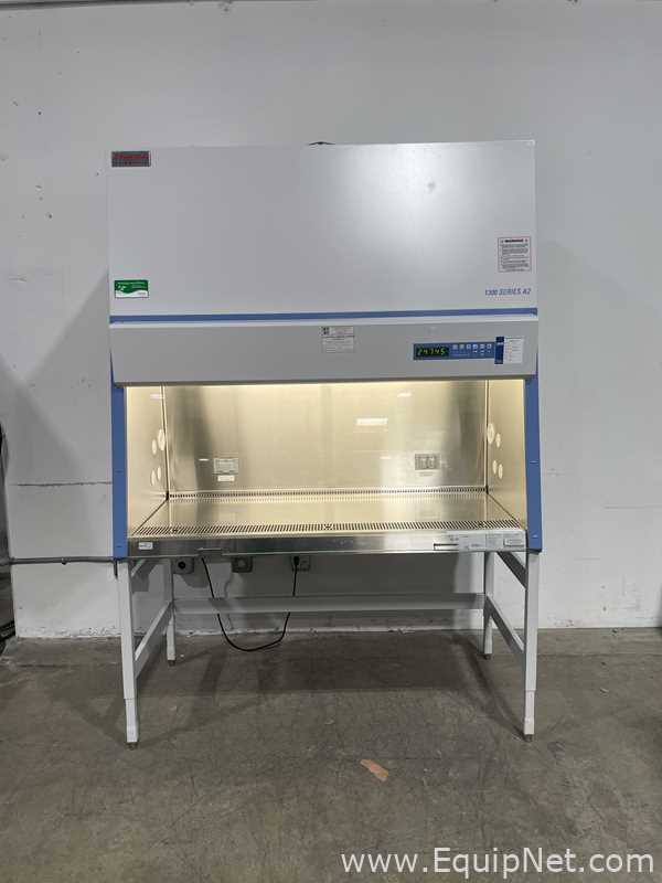 Cabina de Seguridad Biológica Thermo Fisher Scientific 1371