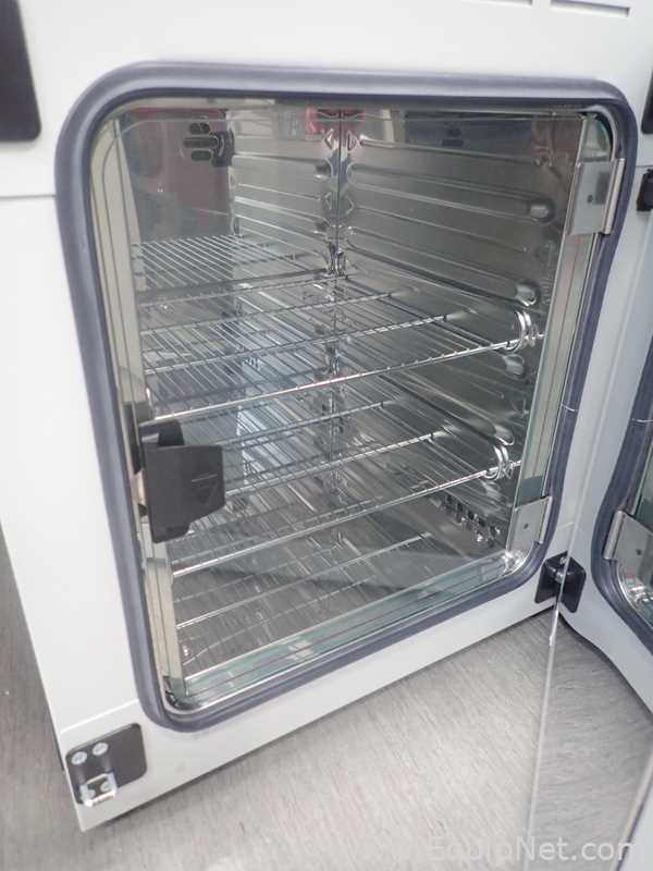 Binder BD 56 Incubator