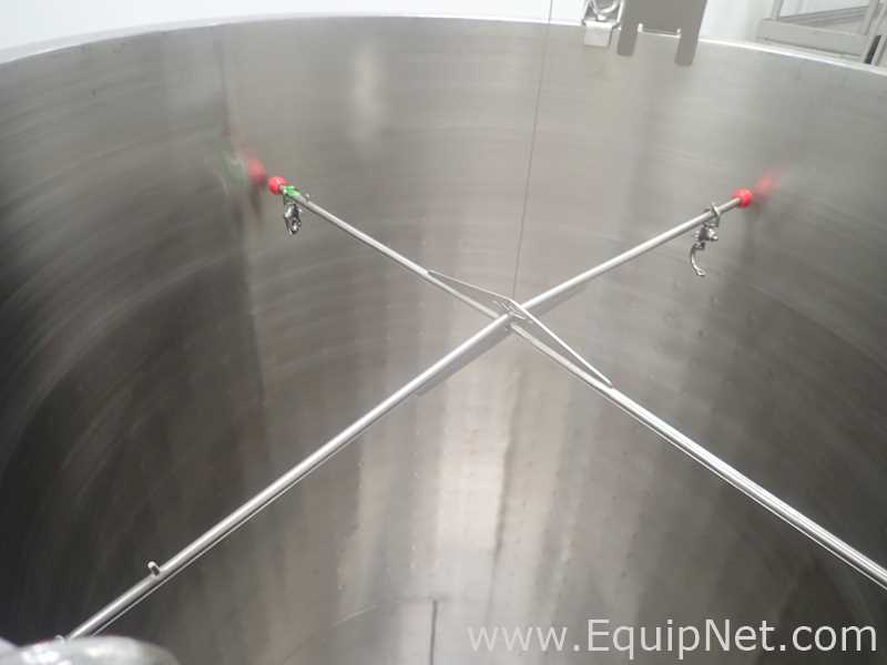 Thermo Scientific 2000 Liter Jacketed Single Use Bioreactor