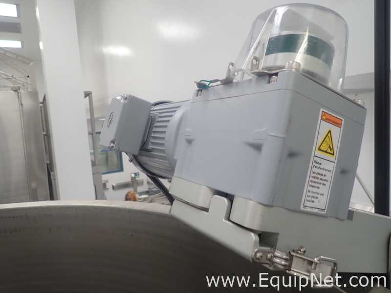 Thermo Scientific 2000 Liter Jacketed Single Use Bioreactor