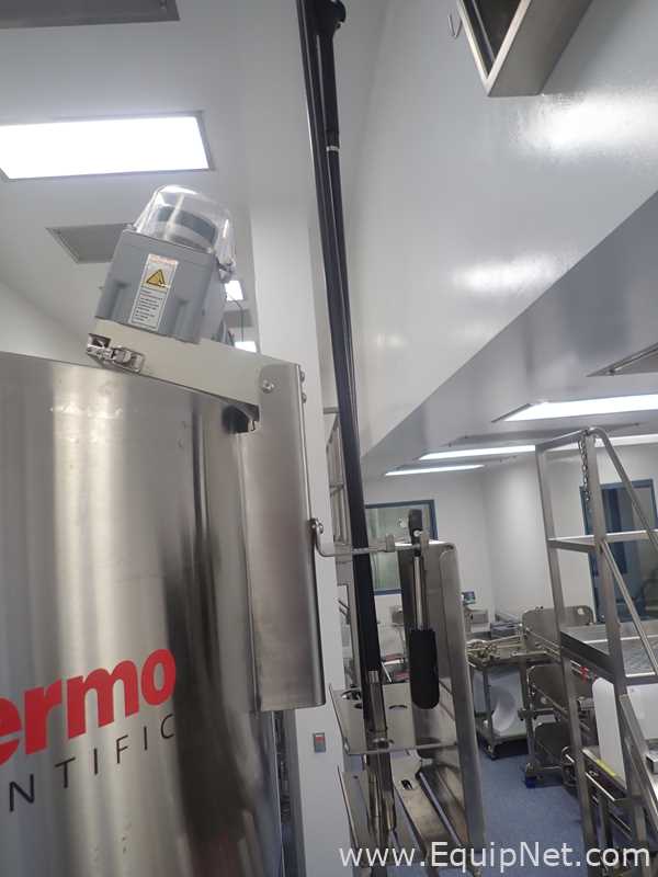 Thermo Scientific 2000 Liter Jacketed Single Use Bioreactor
