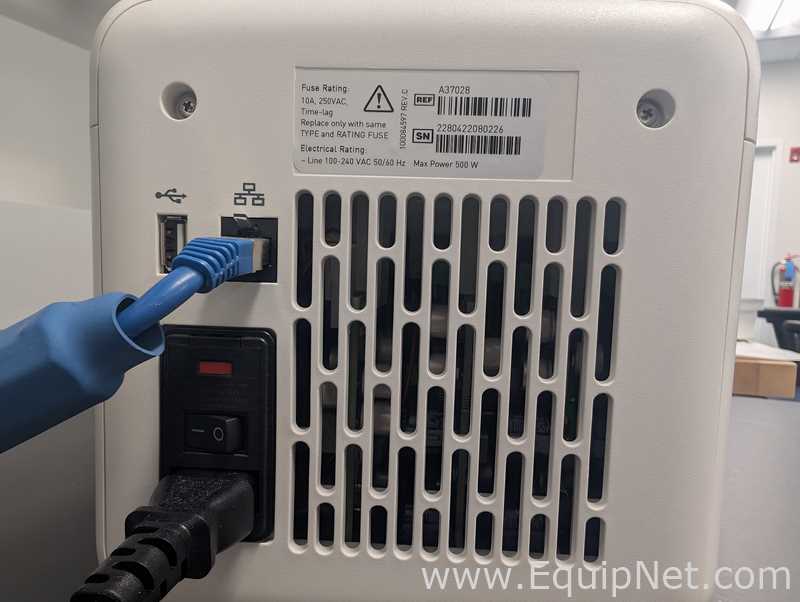 Invitrogen iBright CL1500 Imaging System