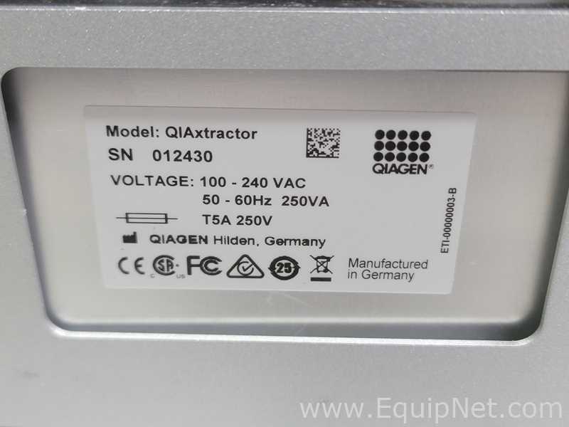 Qiagen QIAcube HT QIAxtractor with VS04 Vacuum Station