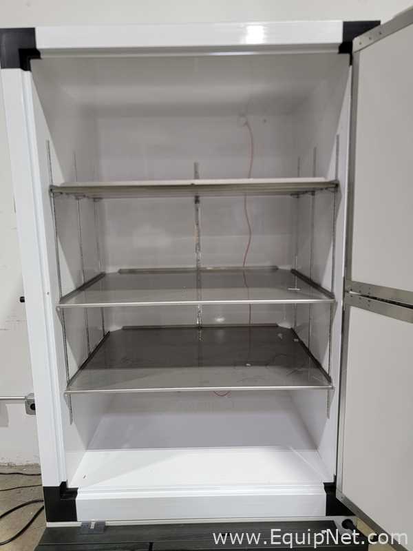 Thermo Scientific TSX600D TSX Series Ultra Low Freezer With V-drive