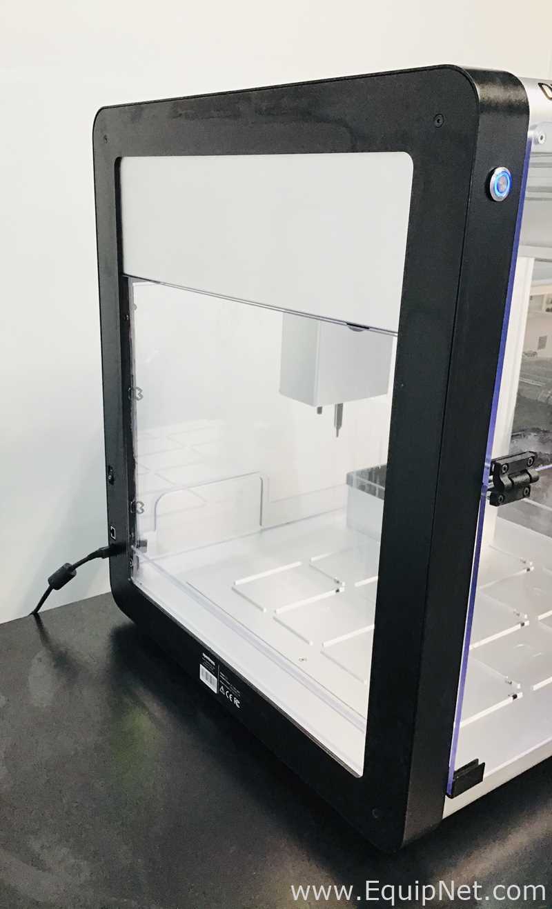 Opentrons OT2 Liquid Handling Robot