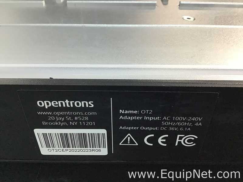Opentrons OT2 Liquid Handling Robot
