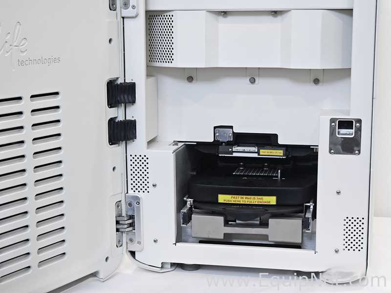 PCR e Termociclador Applied Biosystems QuantStudio 12K Flex