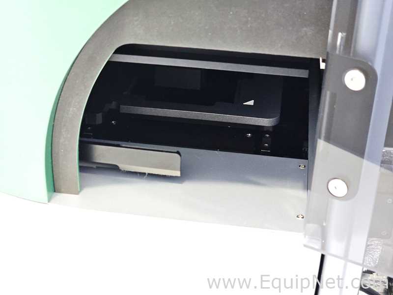 Solentim Cell Metric CLD High Contrast Cell Imager with Plate Loader