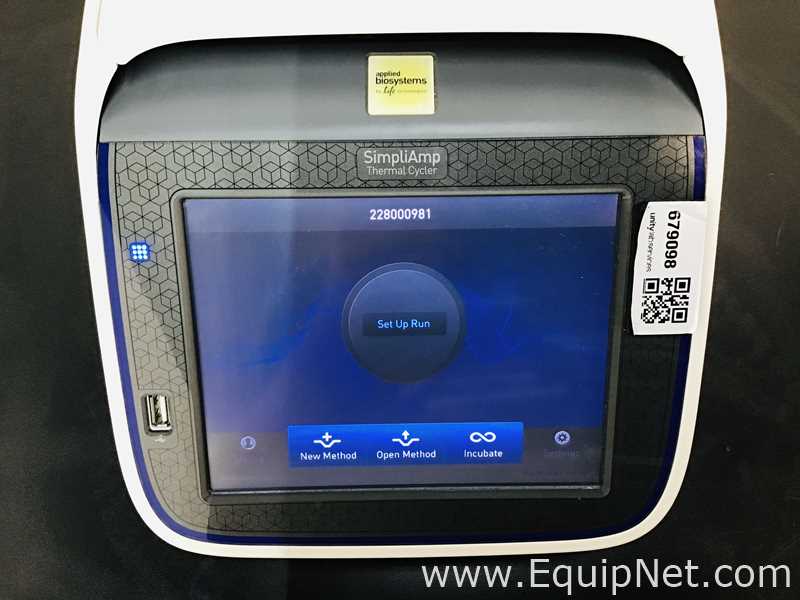 Applied Biosystems SimpliAmp Thermal Cycler