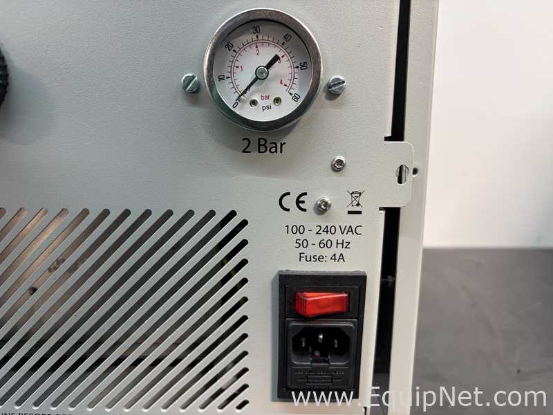 Surface Measurement Systems DVS Intrinsic Dynamic Vapor Sorption System