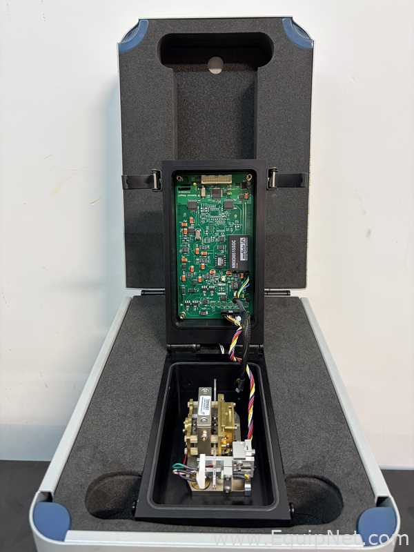 Surface Measurement Systems DVS Intrinsic Dynamic Vapor Sorption System