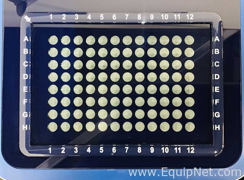 Thermo Scientific NanoDrop Eight Spectrophotometer
