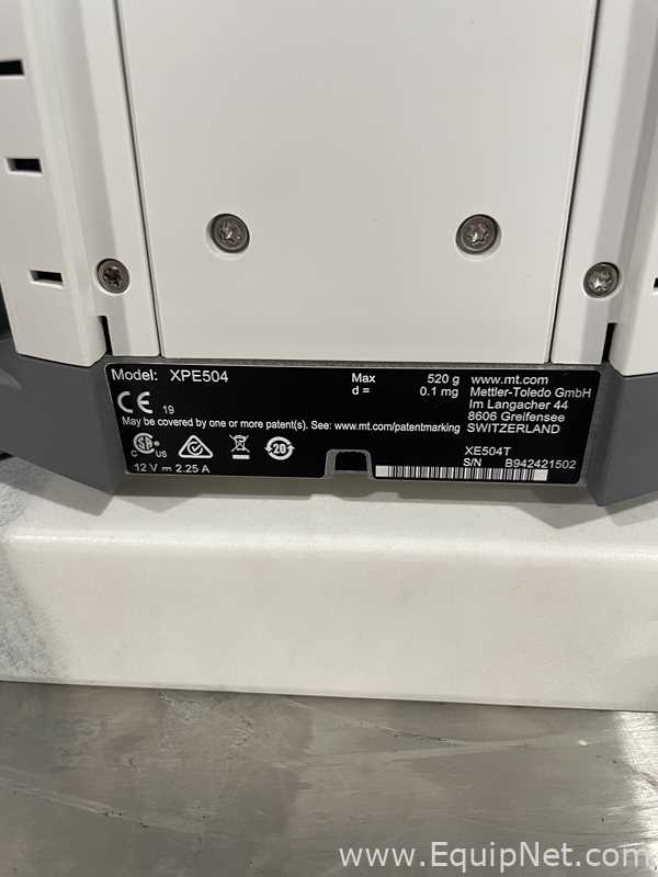 Mettler Toledo XPE504 Analytical Balance With P-58RUE Printer and Marble balancing table