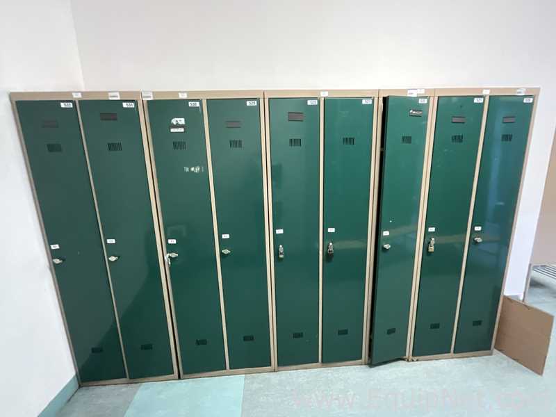 Lote de 9 Gabinete de Almacenamiento Plastmet 