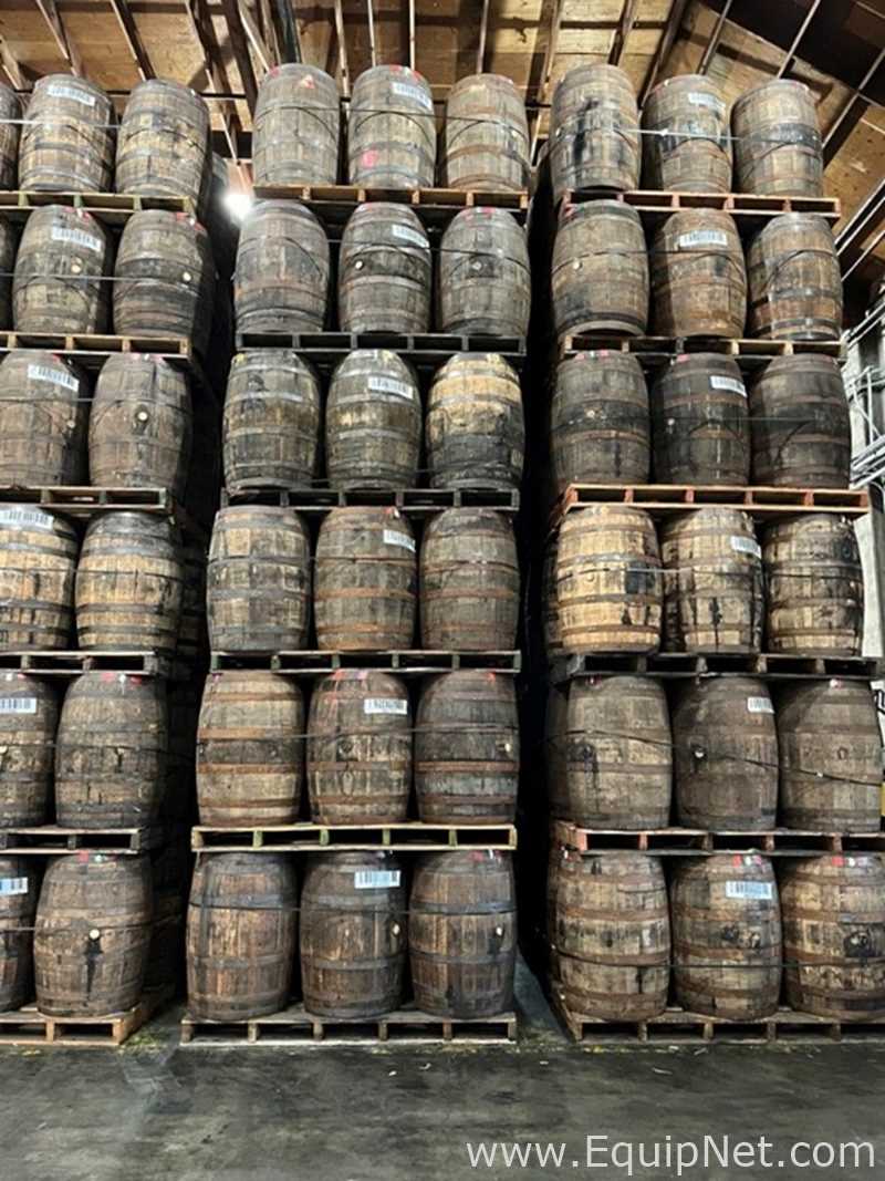 Lote de  Equipo para elaboración y destilación de cerveza  