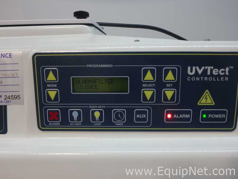 Air Clean Systems 600 AC632LFUVC PCR Workstation