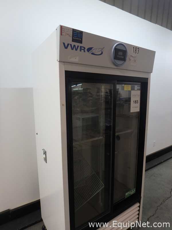 VWR Scientific HCCS-33 Double Door Refrigerator