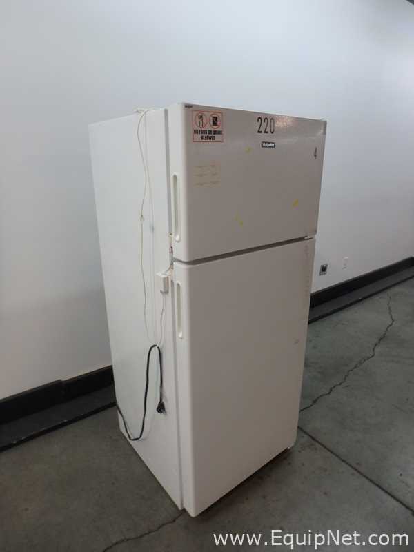 Hotpoint HPS18BTHFRWW Refrigerator Freezer