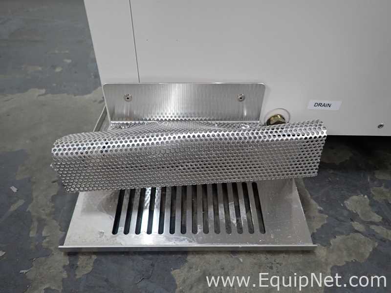 Thermo Scientific 3950 Reach in Co2 Incubator