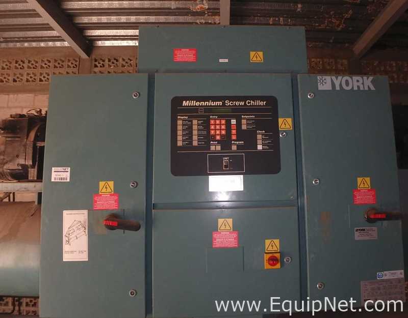 Unused York YCWS0180SC46ZAASBXXXXXX Chiller