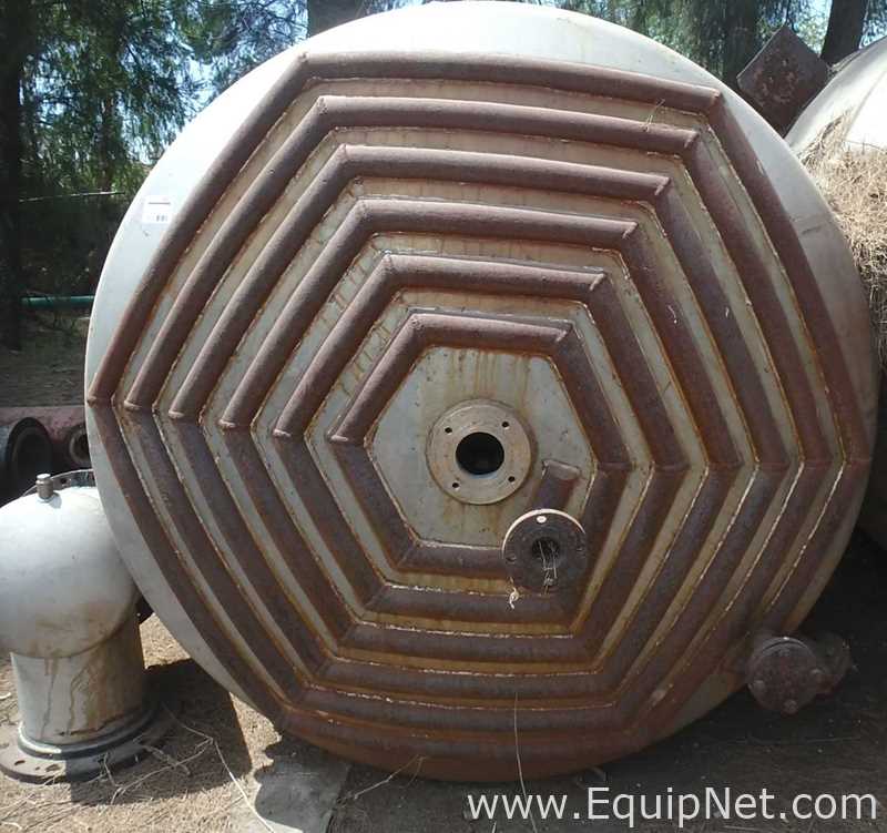 Vertical Tank with Heating Coil of 2000 Gal